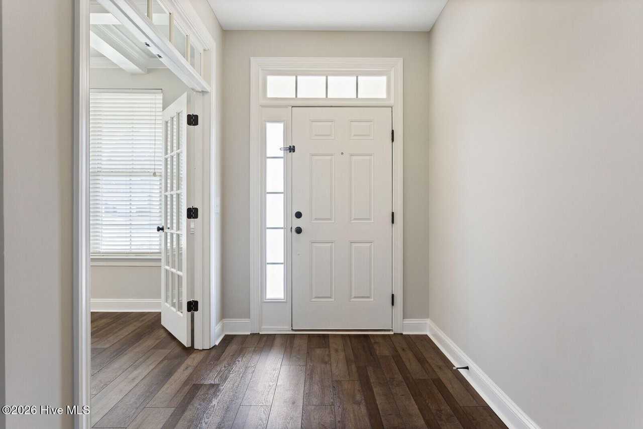 337 Belvedere Dr - Photo 6 of 50