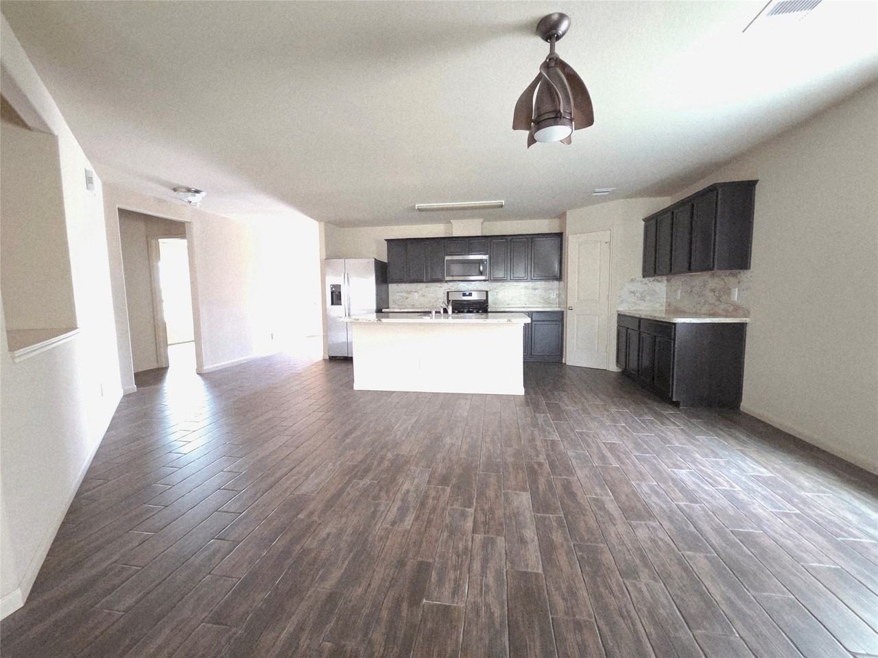 2026 Naplechase Crest Dr - Photo 4 of 25