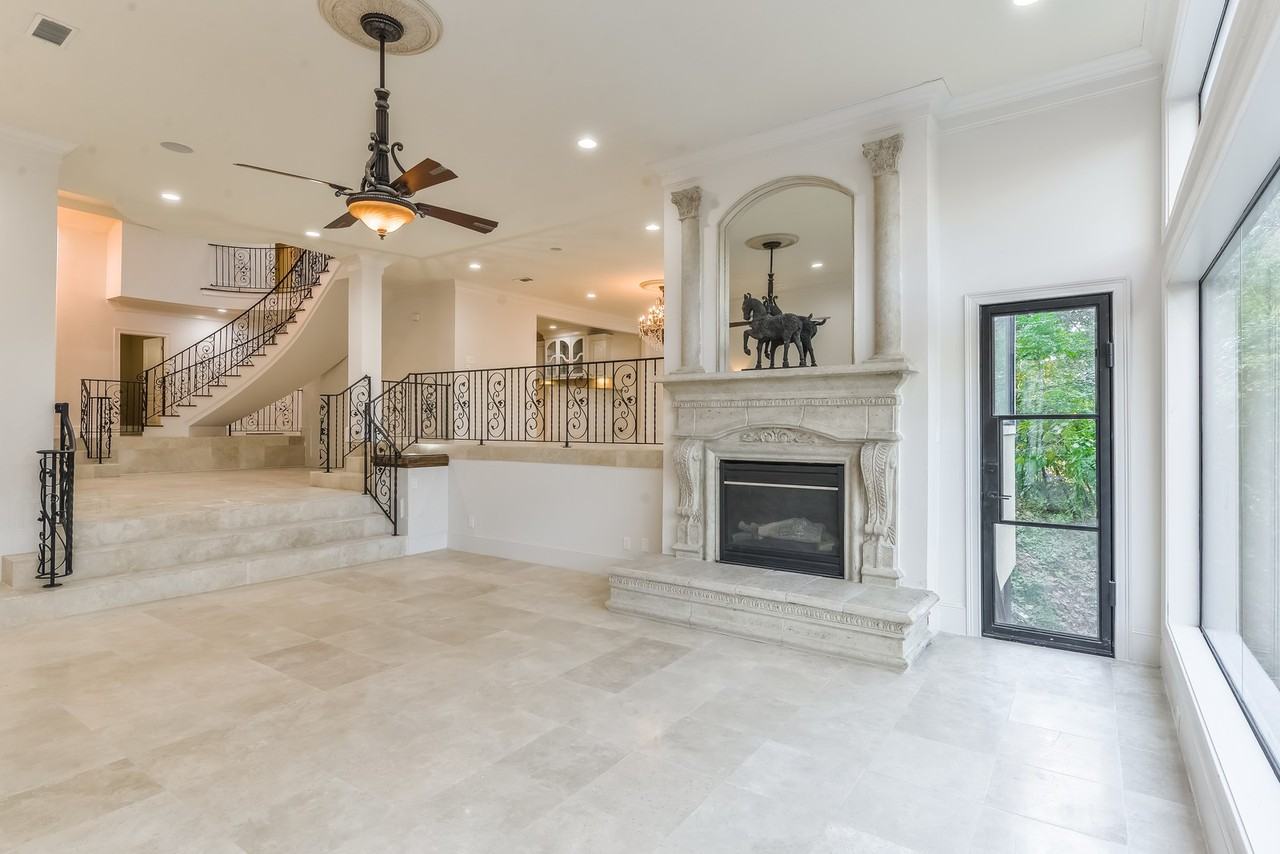 15 W Shady Ln - Photo 5 of 19