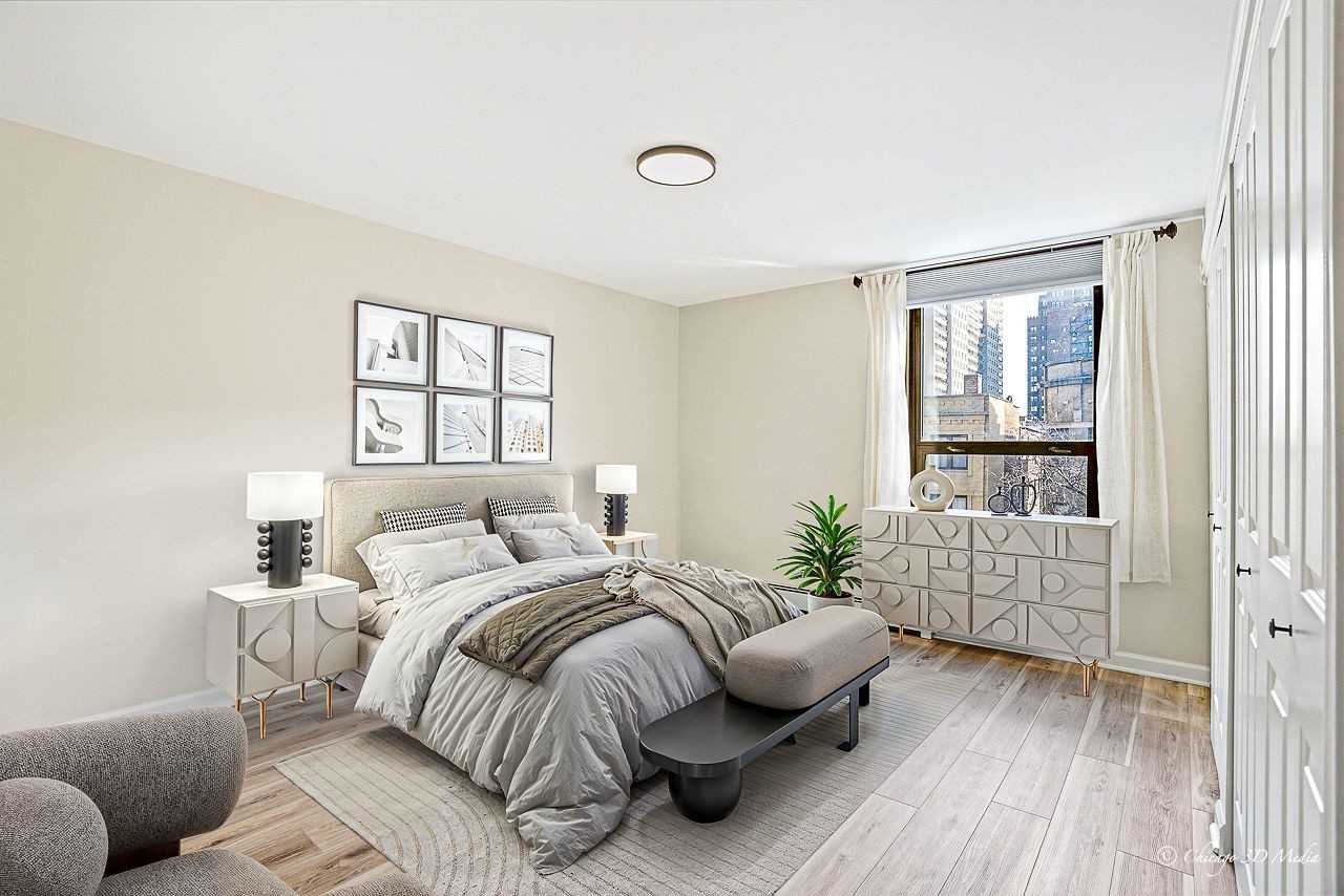 3900 N Pine Grove Ave - Photo 7 of 24