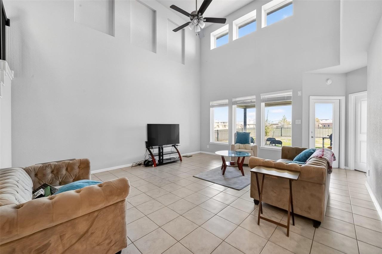 205 Bonita Beach Dr - Photo 7 of 50