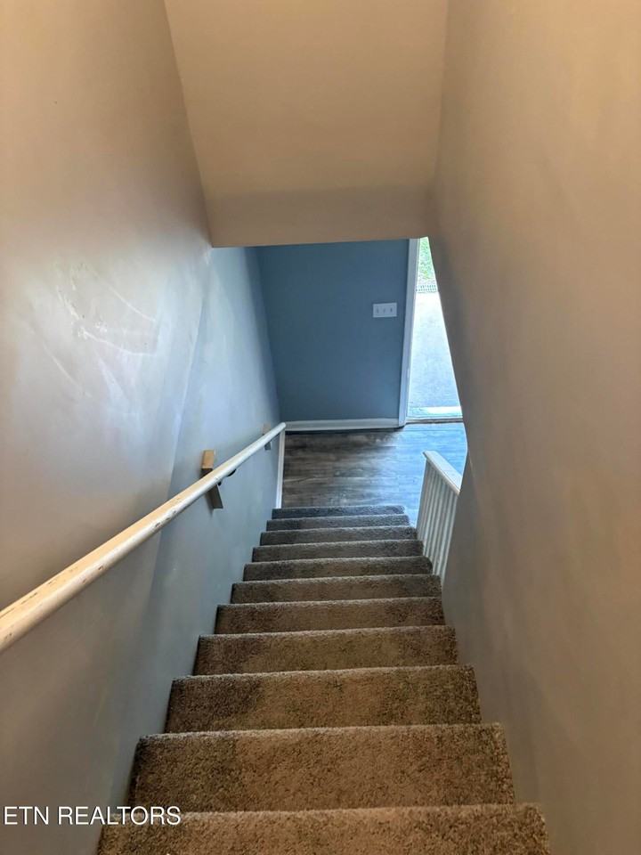 123 Tub Springs Rd - Photo 5 of 11