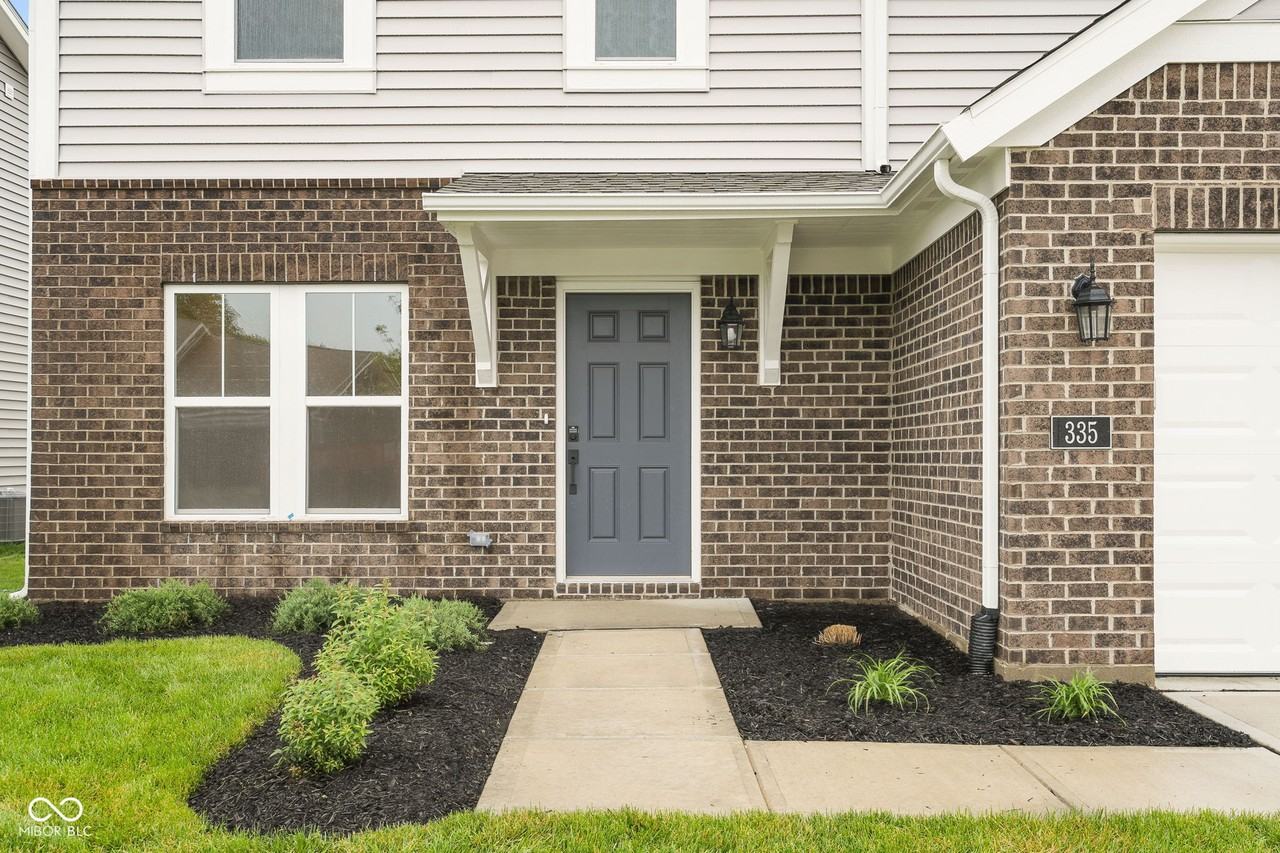 335 Atlas Dr - Photo 3 of 45