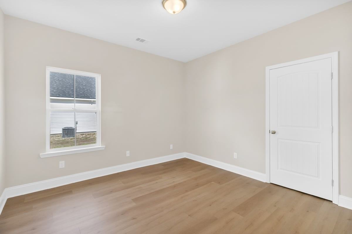 1138 Hanover Ln Ne - Photo 6 of 22