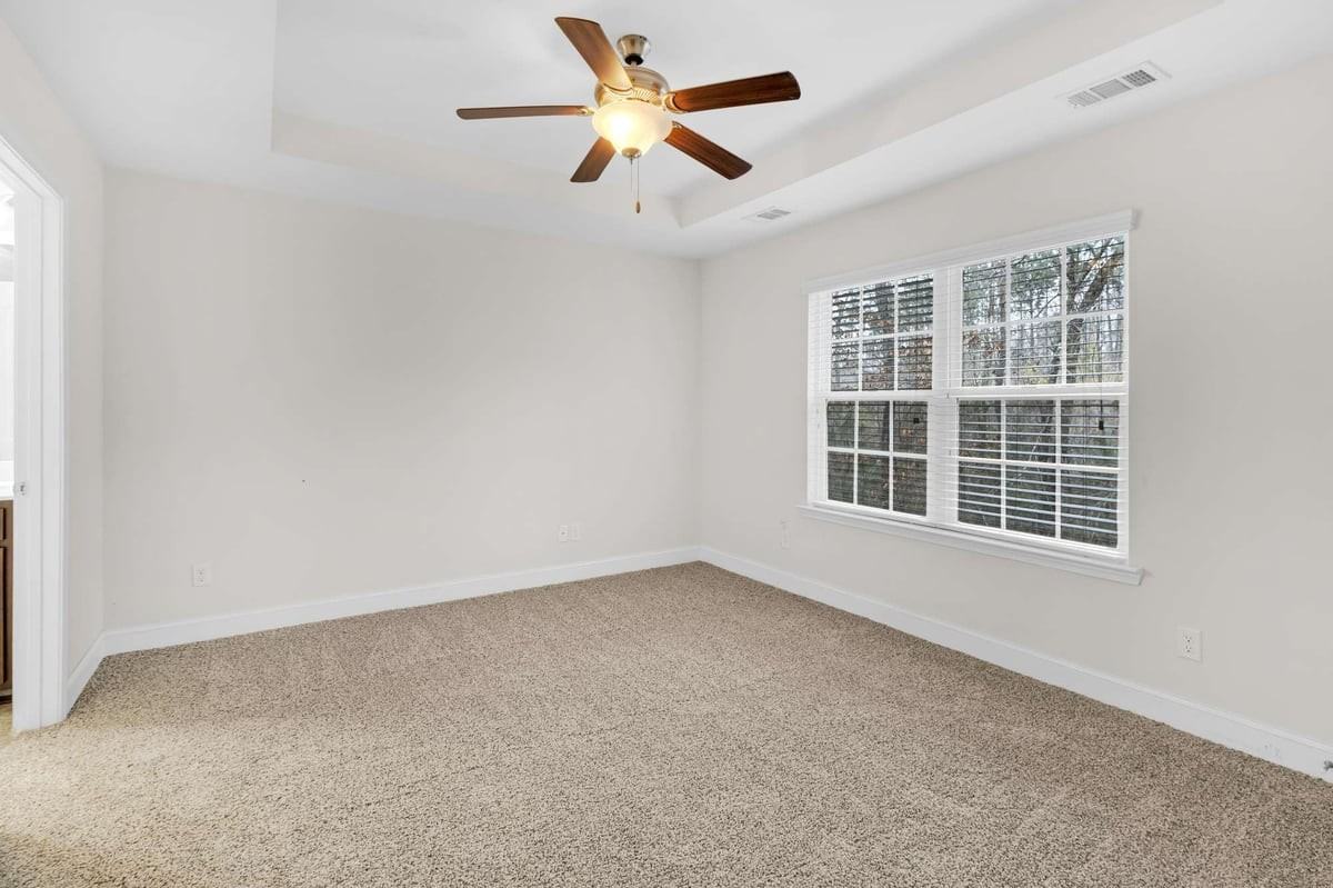 511 Ferguson Ln - Photo 7 of 20