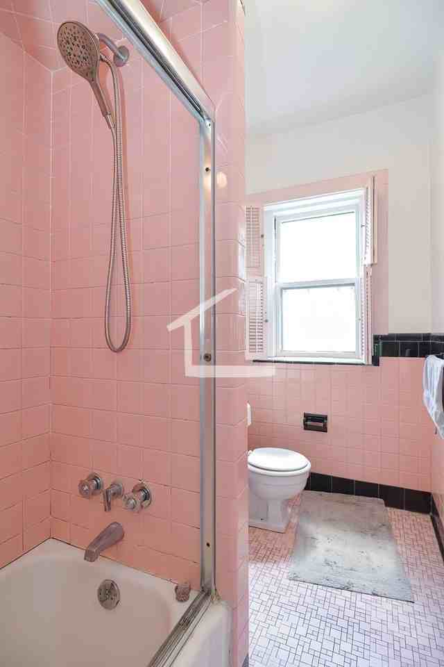 771 Beacon St Apt 923 #2 - Photo 7 of 14