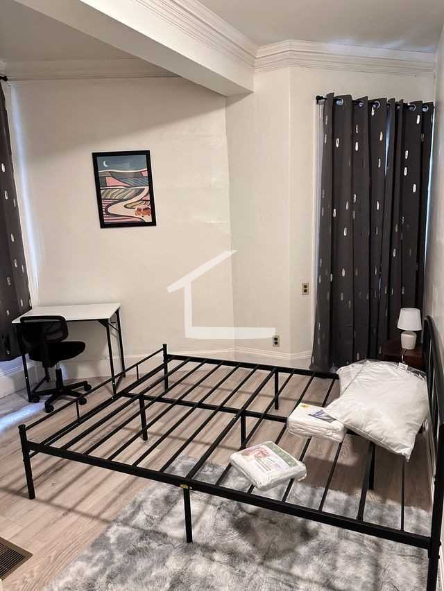 771 Beacon St Apt 923 #3 - Photo 3 of 11