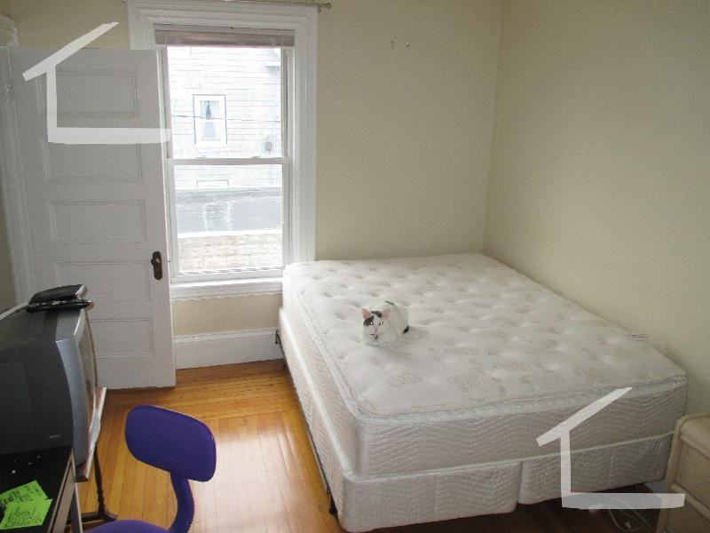 29 Montcalm Ave - Photo 6 of 21