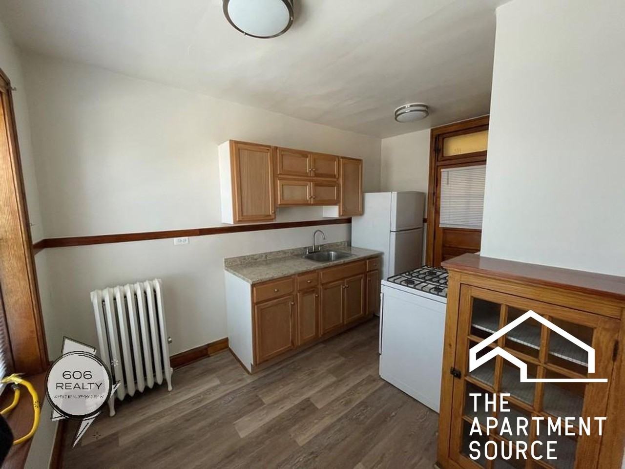 3152 N Linder Ave #1 - Photo 2 of 4