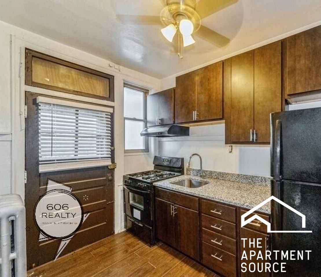 8 Adams St #3 - Photo 3 of 10