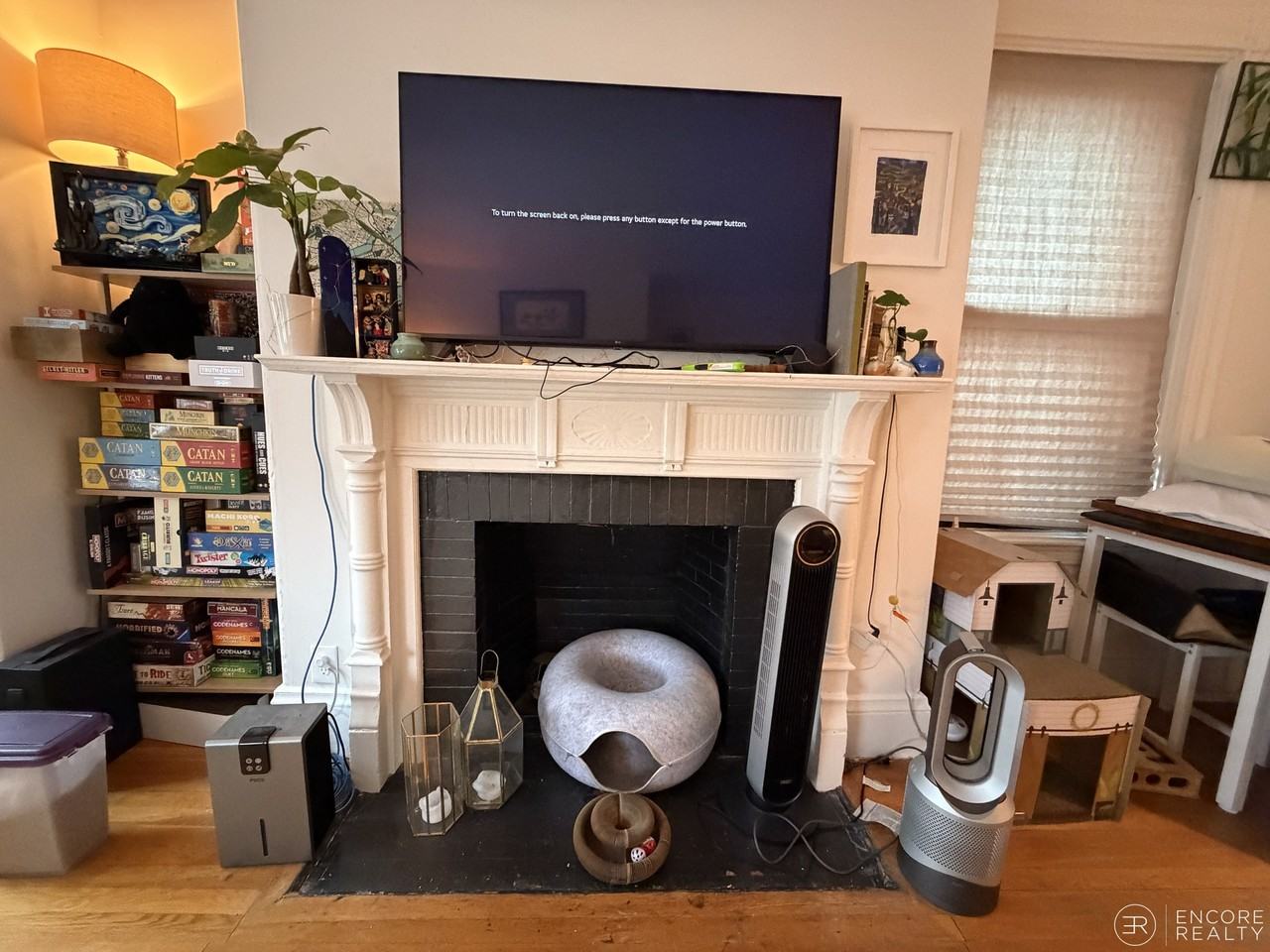 16 Davis Ave #4 - Photo 5 of 23