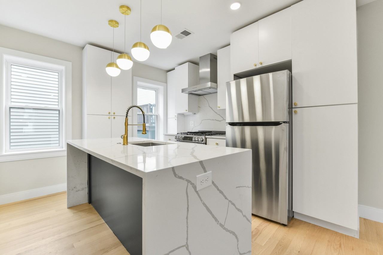 11 Webster Ave #2 - Photo 2 of 22