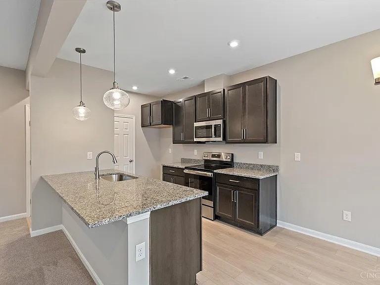 589 Dedication Ln - Photo 5 of 10