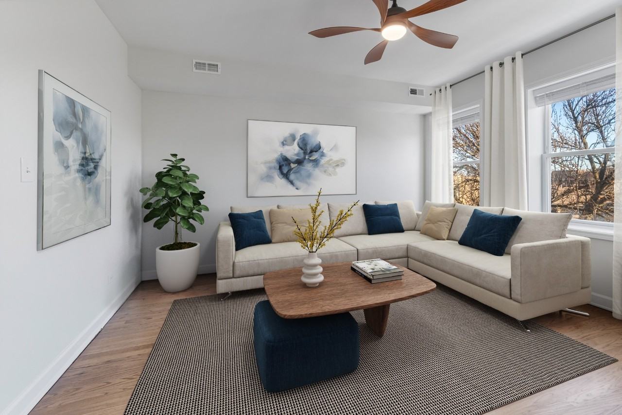 1832 N Springfield Ave #1F - Photo 2 of 6