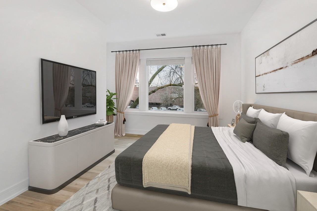 1832 N Springfield Ave #1F - Photo 3 of 6