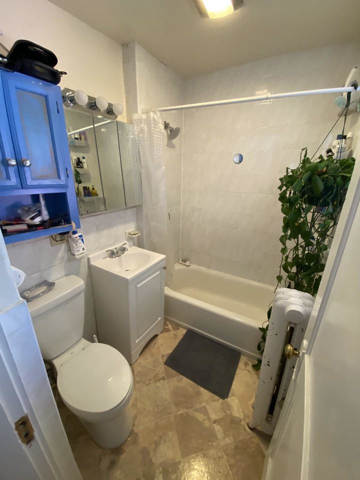 28 Lowell St #1L - Photo 6 of 12