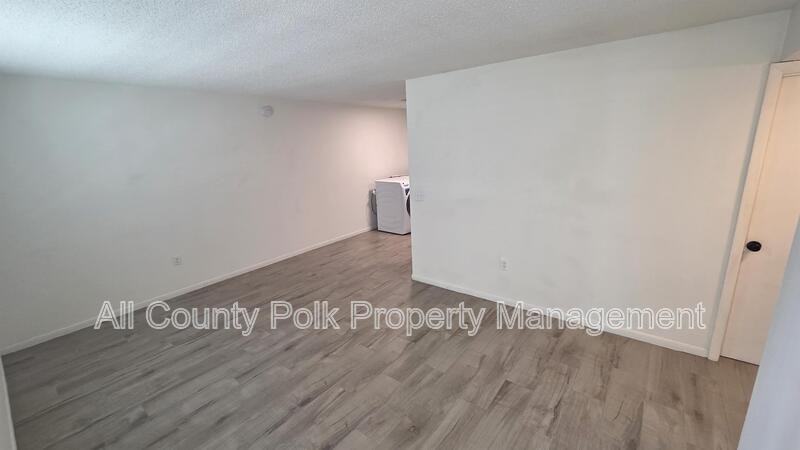 915 Ariana St #1 - Photo 7 of 18