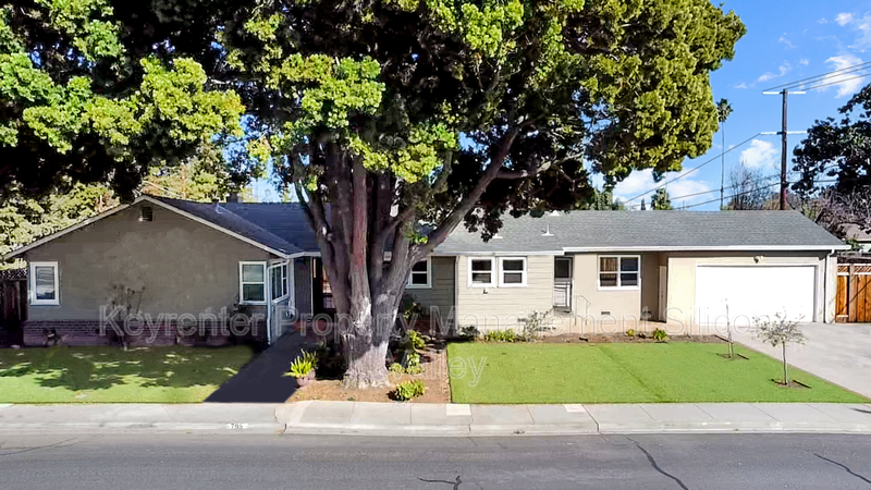 795 Viader Ct - Photo 4 of 30