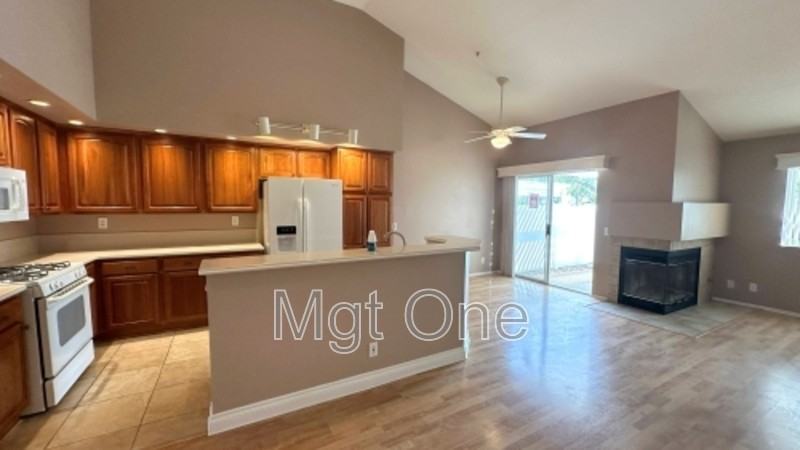 1515 Elegante Ct - Photo 2 of 20