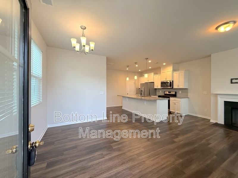 11014 Chalkbark Ln - Photo 3 of 27