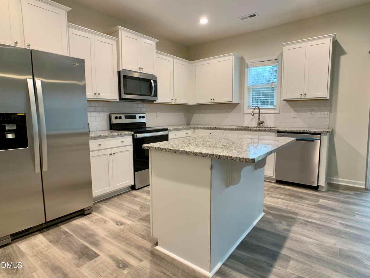 85 Henhouse Ct - Photo 4 of 20