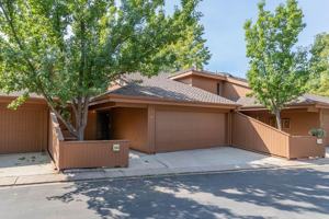 featured image of 2344 Wood Ave