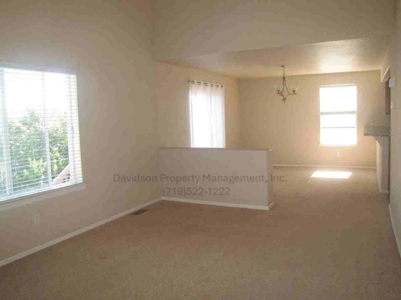 7770 Mountain Laurel Dr - Photo 2 of 14