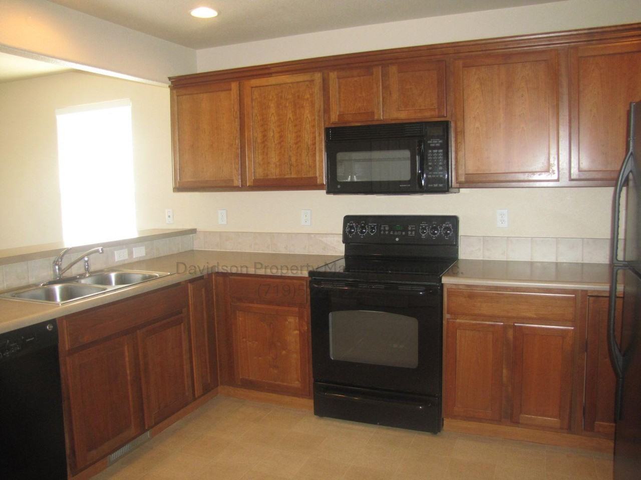 7770 Mountain Laurel Dr - Photo 5 of 14