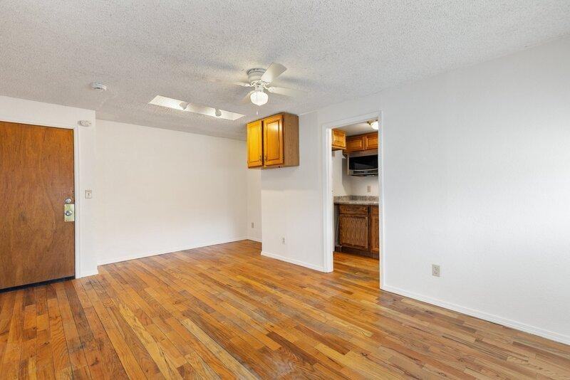 2529 W Vermijo Ave #B - Photo 6 of 11