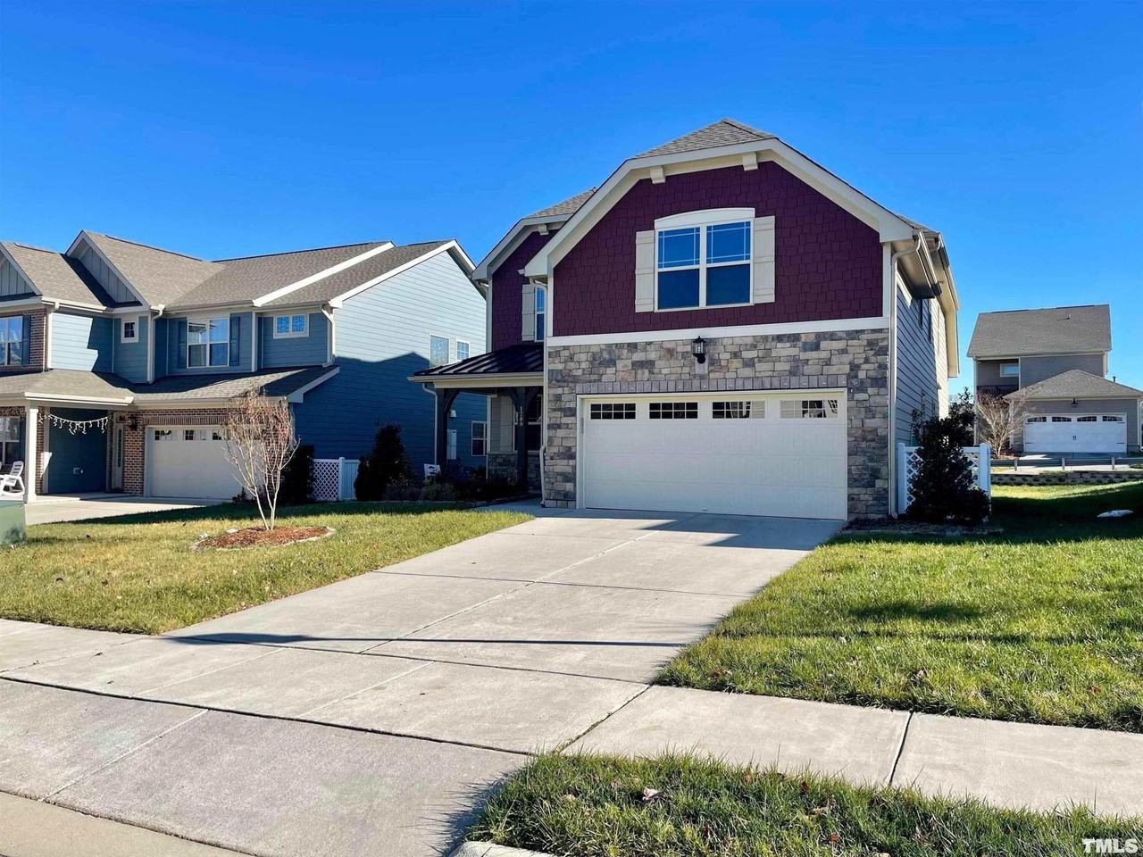 1200 Governess Ln - Photo 2 of 43