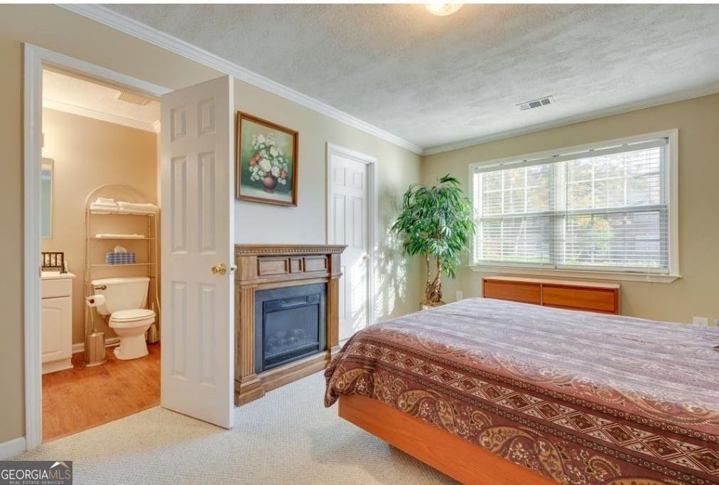 1030 Fountain Glen Dr - Photo 3 of 6