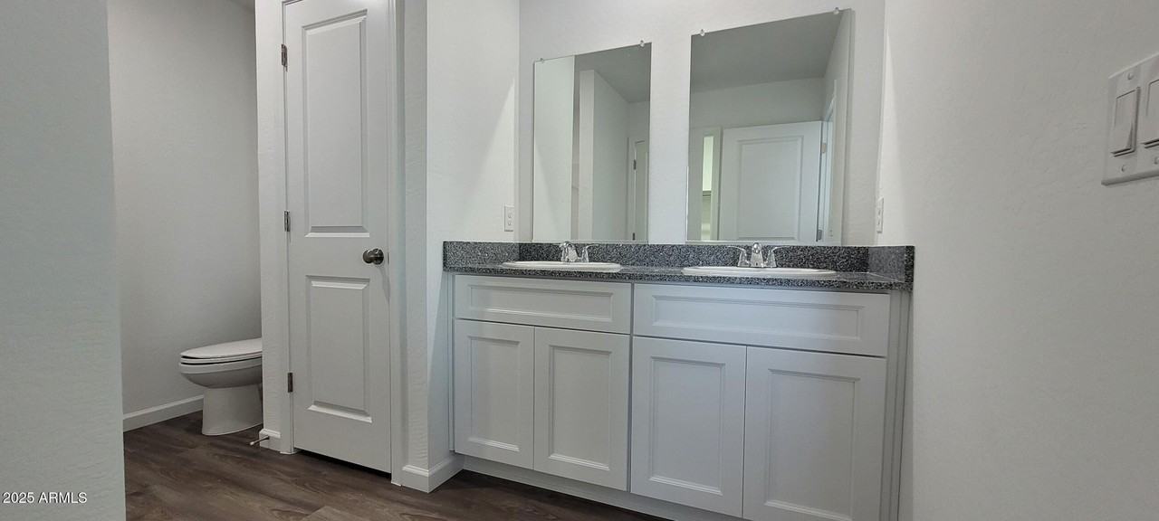 1870 Broken Arrow Dr - Photo 6 of 14