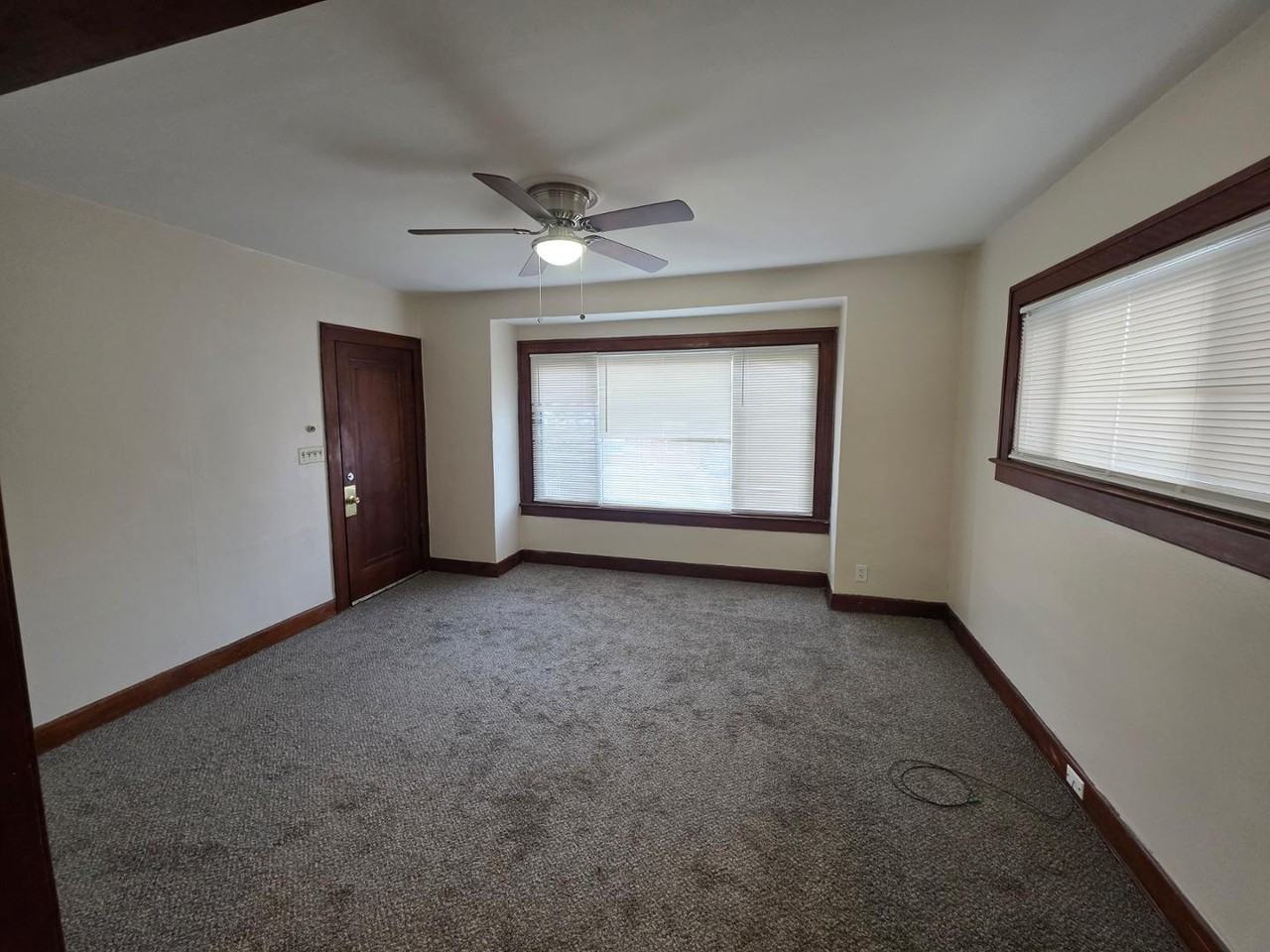 3803 Monroe St - Photo 4 of 19