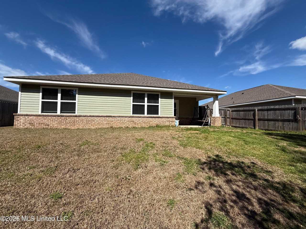 6439 Eastland Cir - Photo 6 of 6