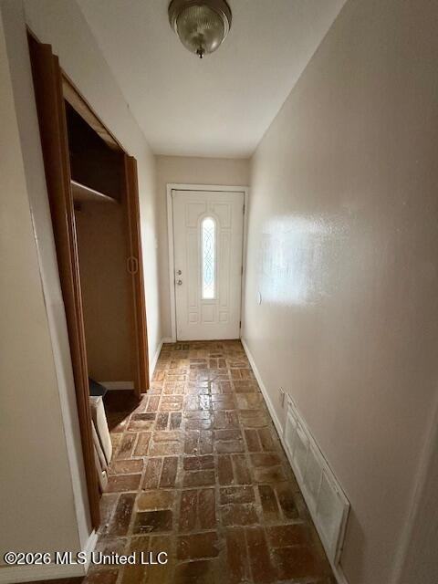 2606 Pinewood Ave - Photo 2 of 17
