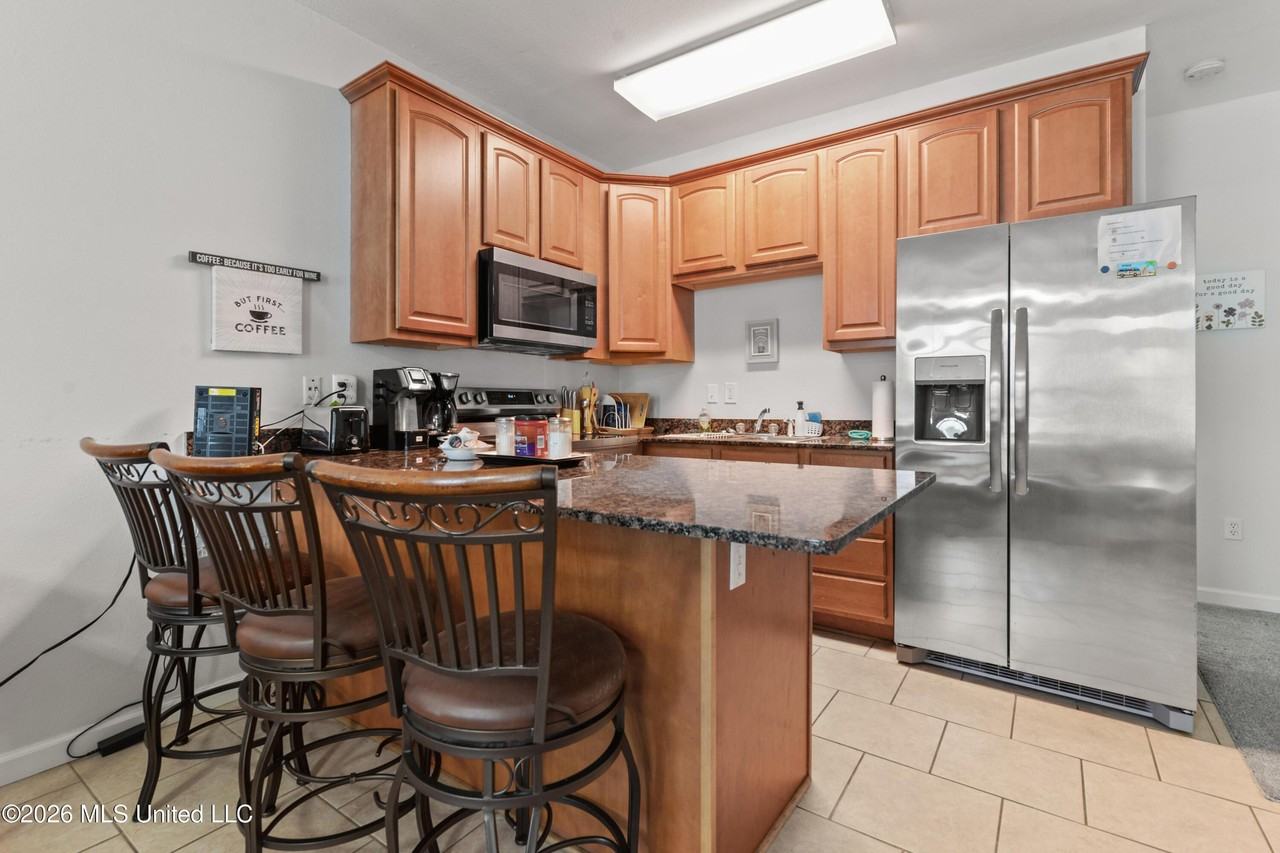 1270 Century Oaks Dr - Photo 6 of 21