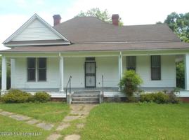 featured image of 8009 Mccomb-Hville Rd