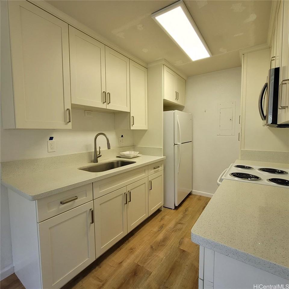 525 Mananai Pl #32C - Photo 4 of 10