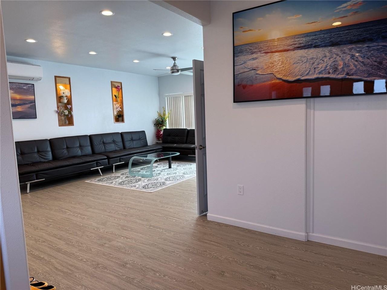 1380 Hoona St #A - Photo 2 of 23