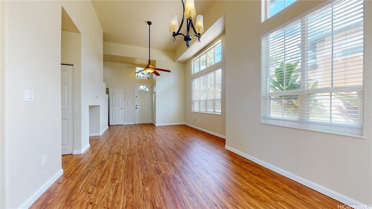 91-1017 Wahinoho St - Photo 7 of 25