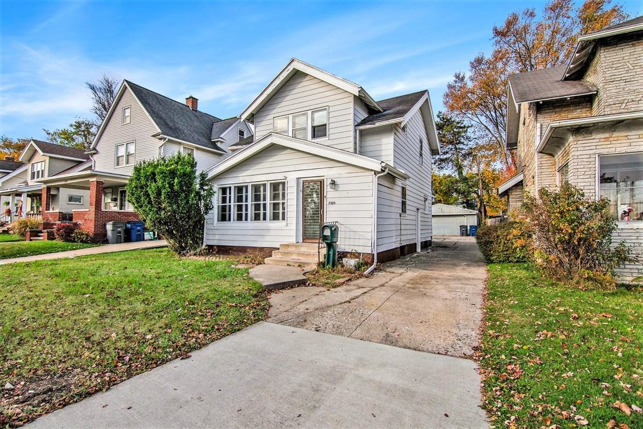 2939 Midwood Ave - Photo 2 of 19