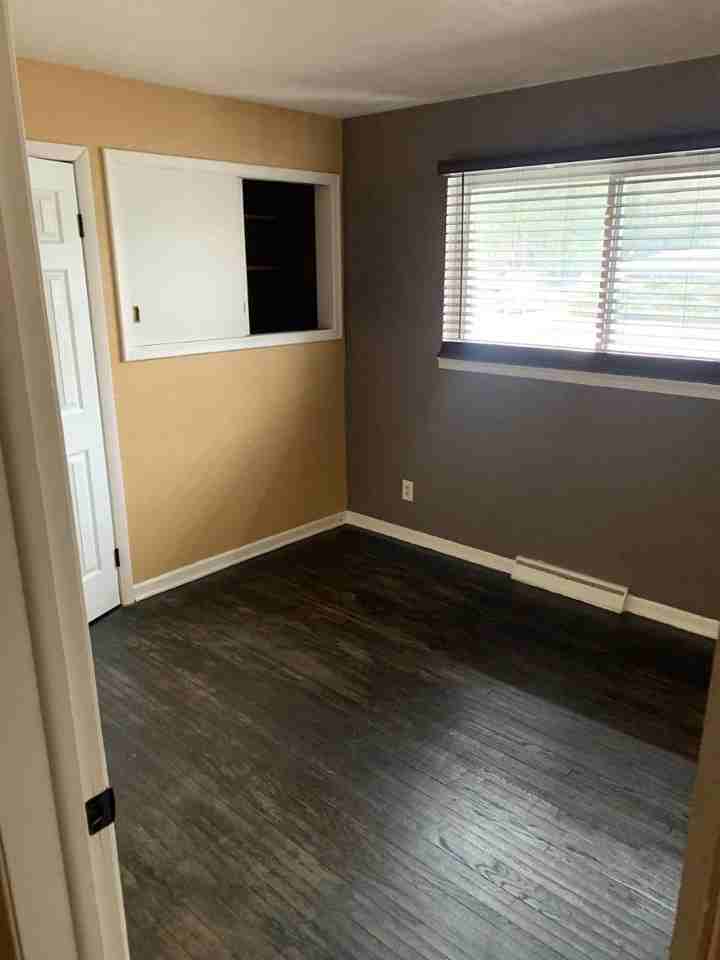 5442 Yermo Dr - Photo 6 of 12