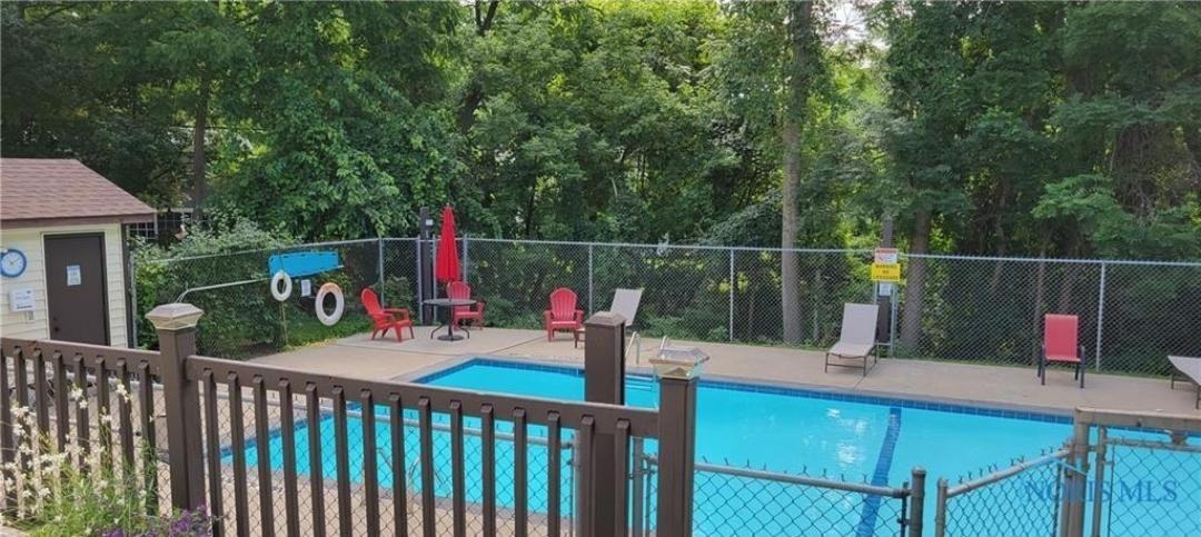 4515 W Bancroft St #9-10 - Photo 4 of 18