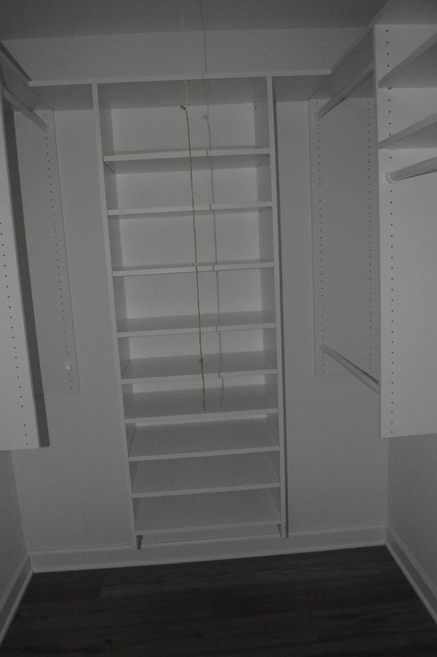 710 Knoxbury Ln #1 - Photo 2 of 20
