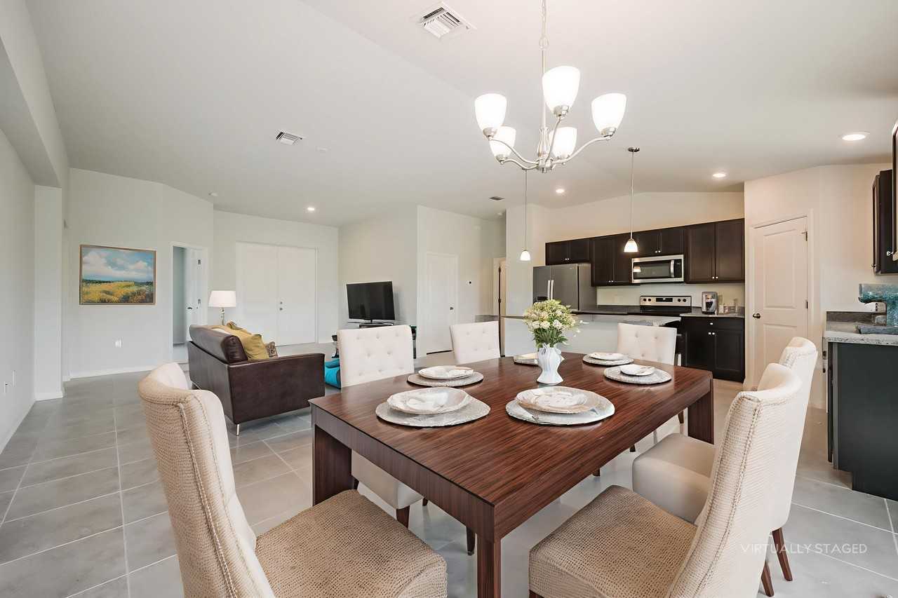 2704 50th St W - Photo 2 of 24