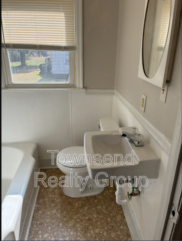 2181 Culp Cir - Photo 7 of 10