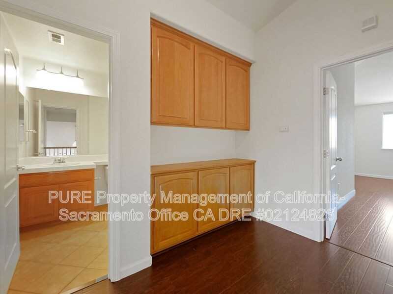 2011 Misty Meadow Dr - Photo 4 of 37