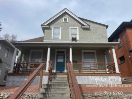 featured image of 511 W 12th St #B