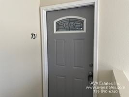 featured image of 731 E Laporte Dr