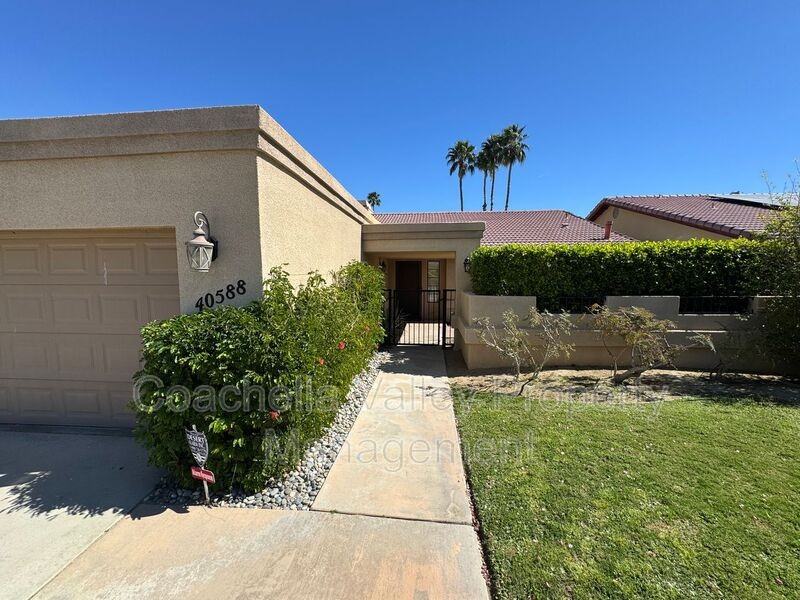 40588 Clover Ln - Photo 4 of 50